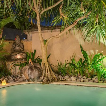 Villa Tirta Naga Bali Seminyak Exterior foto