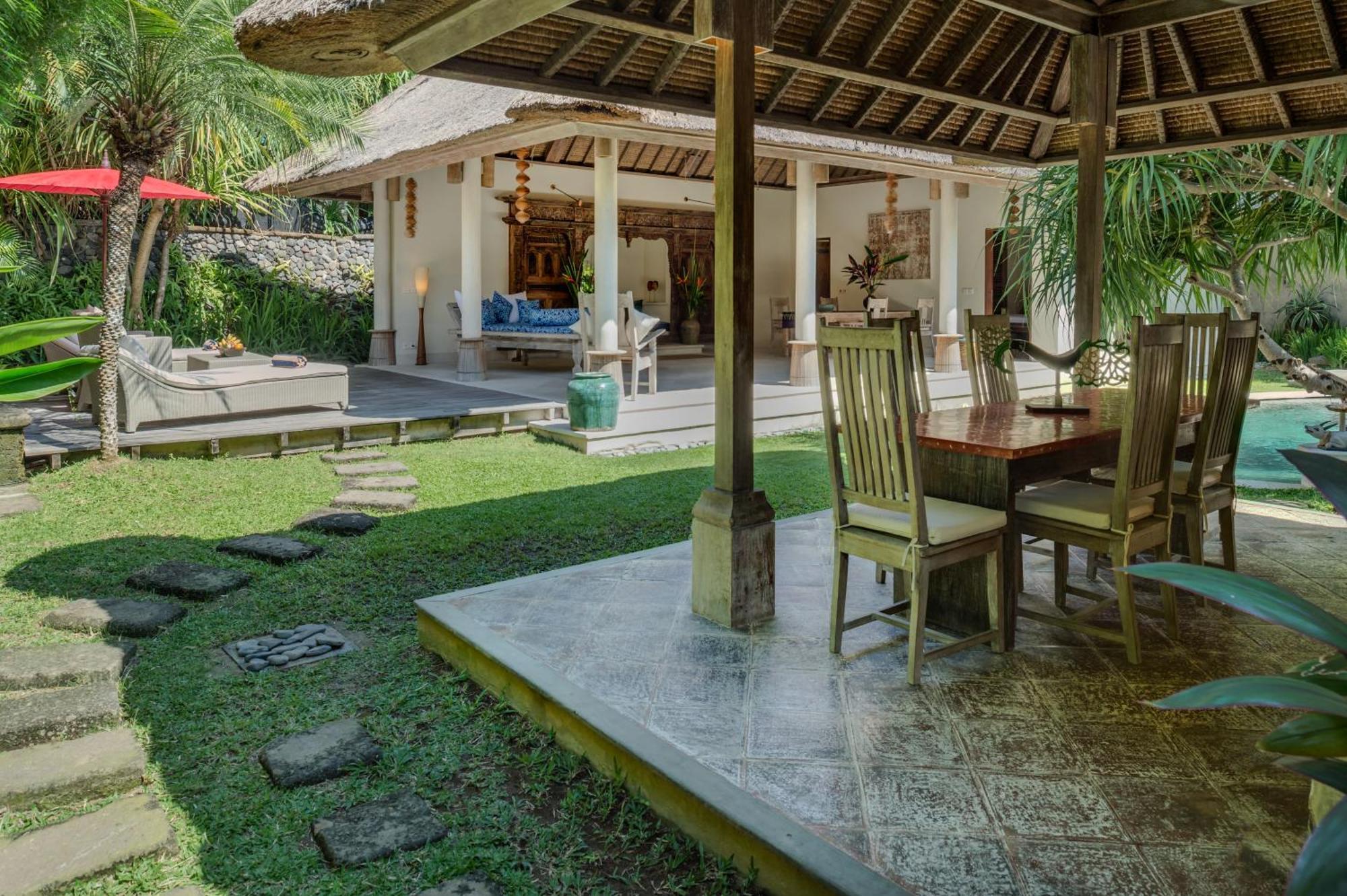 Villa Tirta Naga Bali Seminyak Exterior foto